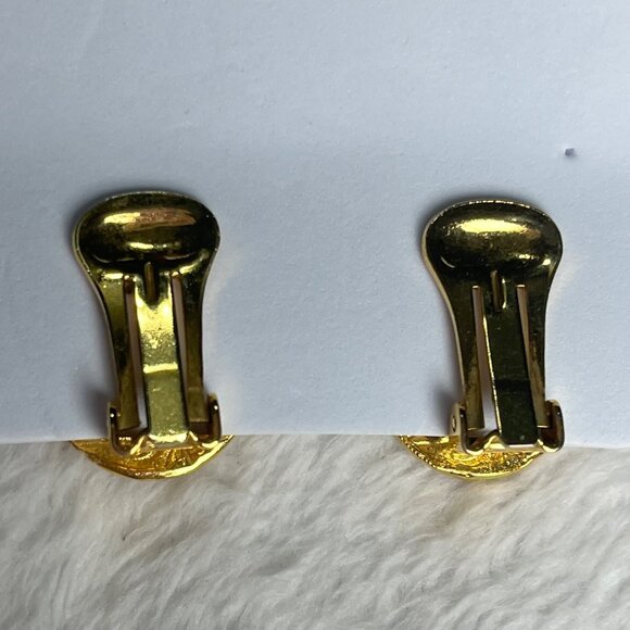 Vintage Gold-Tone Clip-On Earrings With Dark Teal Glass Oval Stones & Filigree - Picture 4 of 5